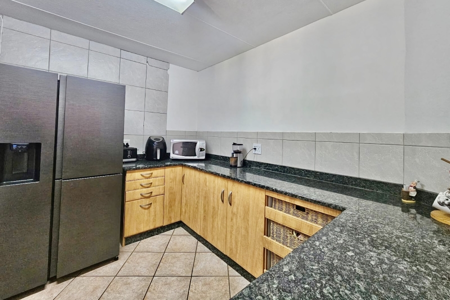 3 Bedroom Property for Sale in Heather Park Western Cape